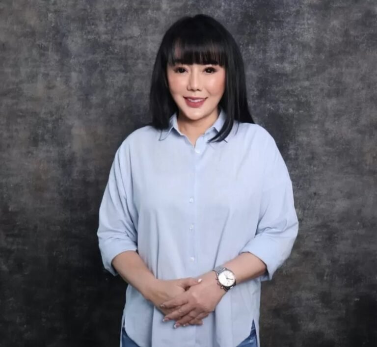 Wanita Cantik Pegiat Sosial ini Maju Pilkada Kota Semarang