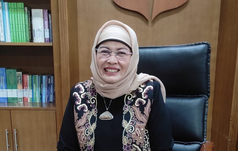 Keren! Wisuda ke-77, UPGRIS Luluskan 45 Mahasiwa tanpa Skripsi