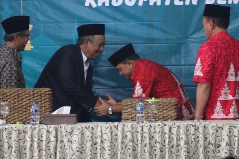 Bupati Semarang Prioritaskan Warga Kurang Mampu Terima Daging Kurban