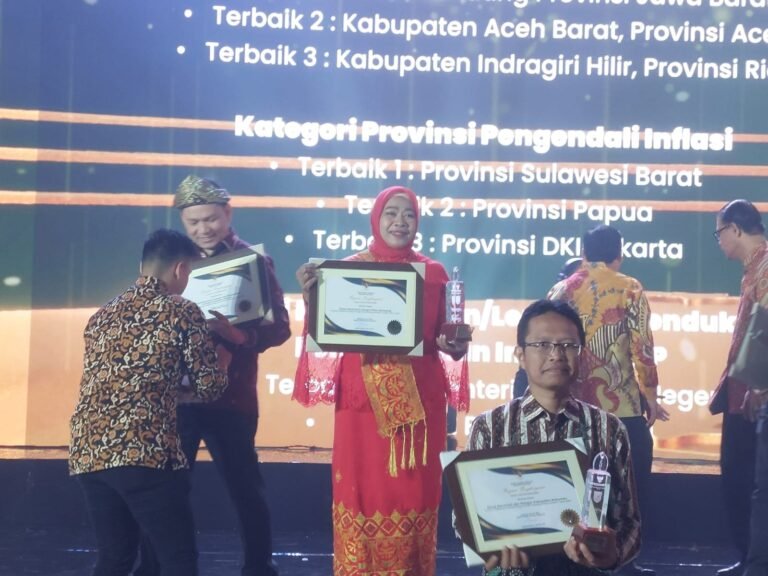 Kota Semarang Raih Penghargaan Pelaksana Gerakan Pangan Murah Kabupaten/Kota Terbaik 2 Nasional