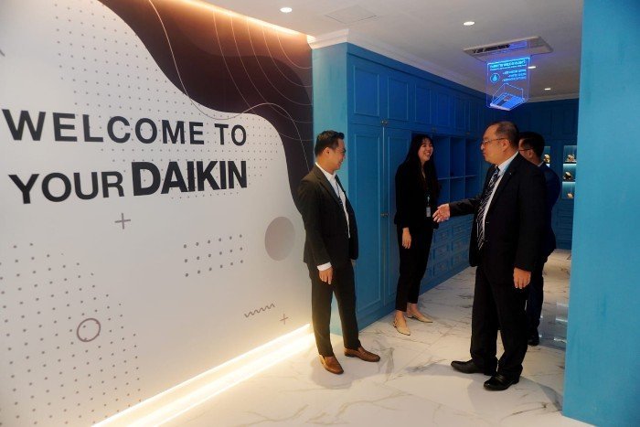 DAIKIN Resmikan Showroom Proshop Terbesar di Jabodetabek