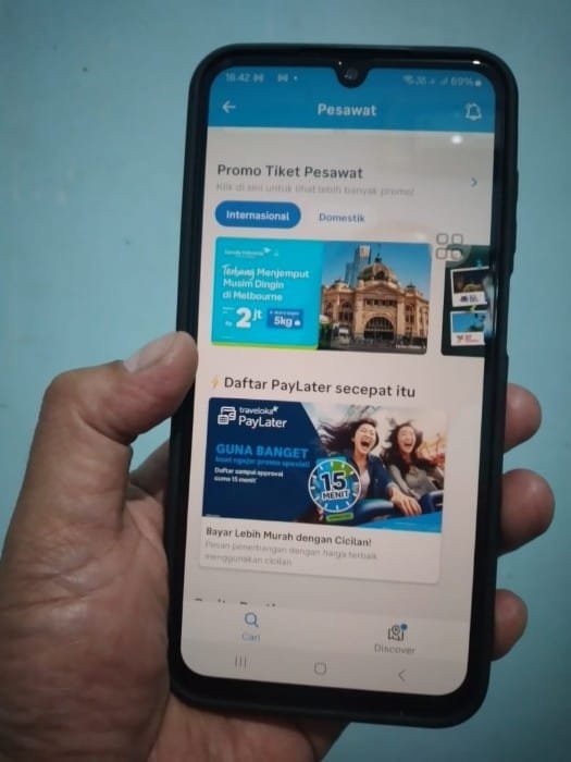 Inilah Manfaat Bayar Tiket Pesawat Pakai Paylater