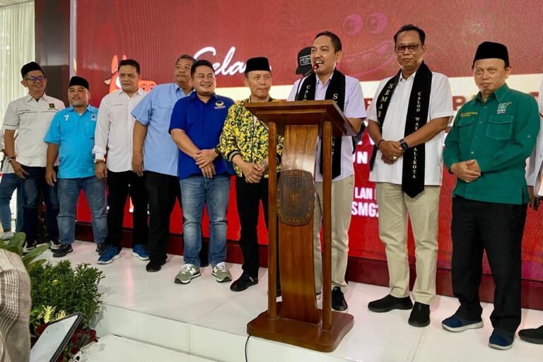 Yoyok-Joss Resmi Daftar Pilwakot di Kantor KPU Semarang