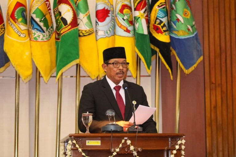 Nana Sudjana Harap Anggota DPRD Jateng Jaga Amanah Rakyat