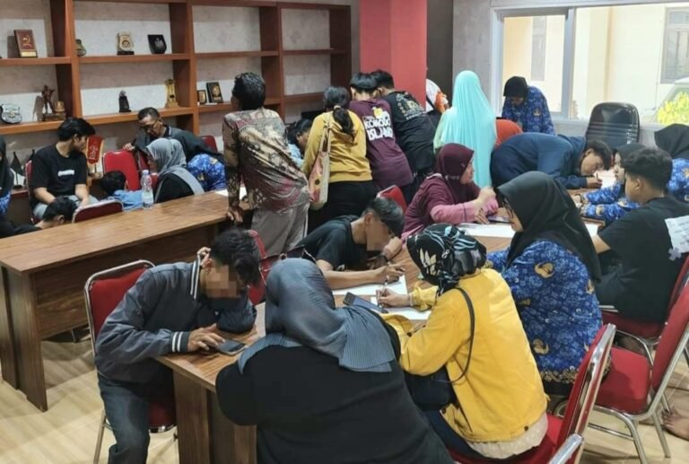 Dua Orang jadi Tersangka Tawuran Kampung Gandekan dan Jalan Lamper