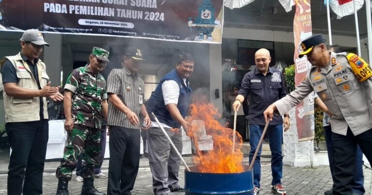 KPU Kabupaten Semarang Musnahkan Ratusan Surat Suara Rusak dan Sisa