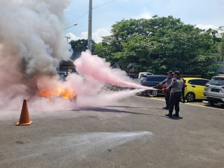 PLN UP2D Jateng & DIY Gelar Simulasi Tanggap Darurat