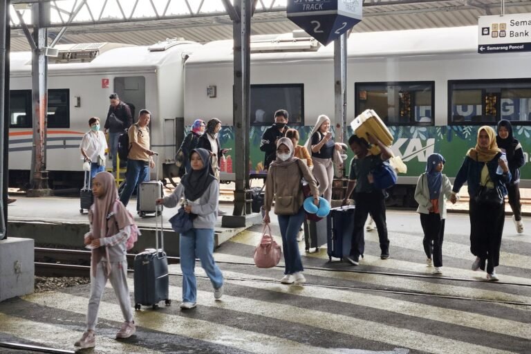 Natal, Daop 4 Semarang Kedatangan 26.000 Penumpang