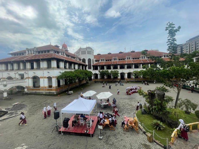 KAI Wisata Hadirkan Lawang Sewu Romantic Moments of the Year