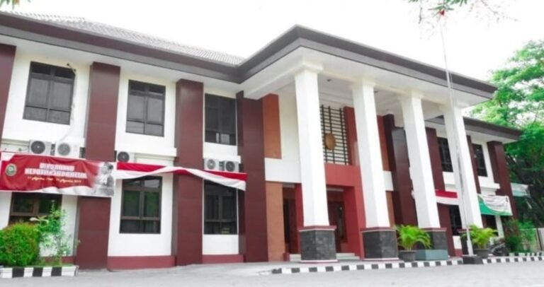 Karena Perselingkuhan di Medsos,  2.153  Wanita di Sragen Jadi Janda