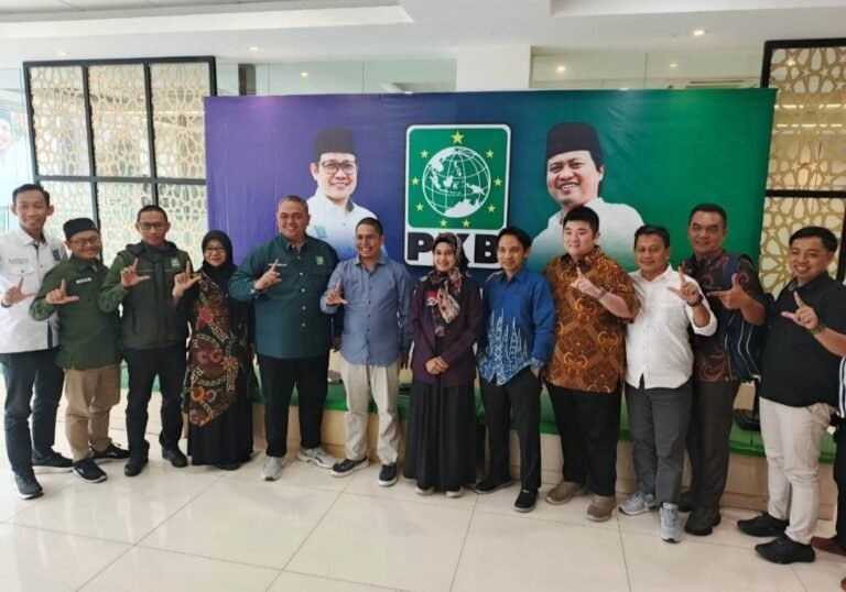 Bahas Banyak Hal, Tim Transisi “Ngopeni Ngelakoni Jateng” Kunjungi Sejumlah Parpol Pendukung 