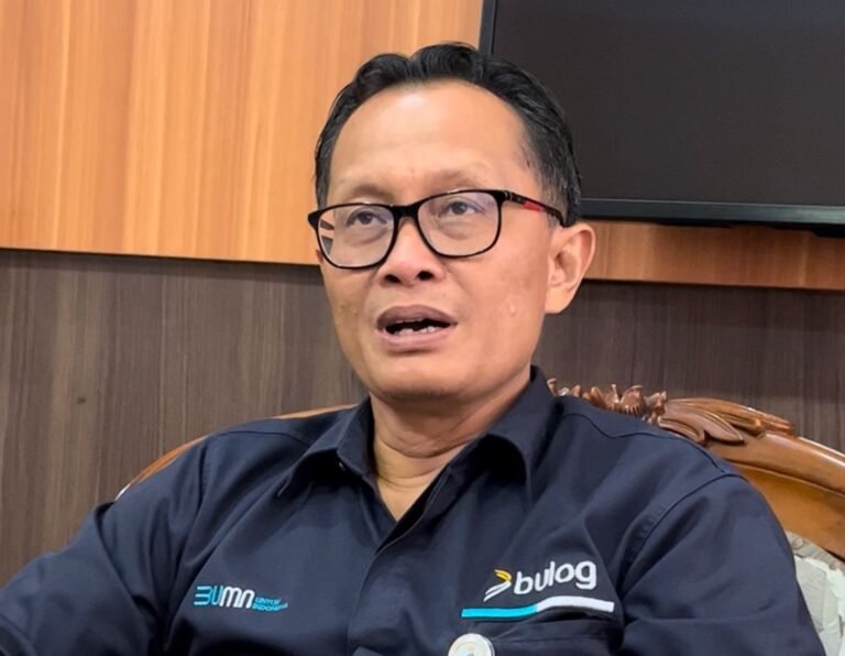 BULOG Targetkan Penyerapan 350.000 Ton Beras Petani Lokal