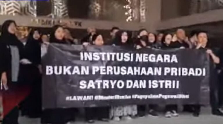 Mendikti Saintek Prof Satryo Didemo, Beredar Rekaman Diduga Tampar Pegawai