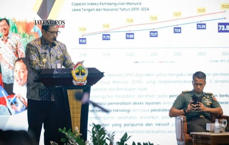 Takjil On The Street di Ungaran, Diramaikan Model hingga Penari