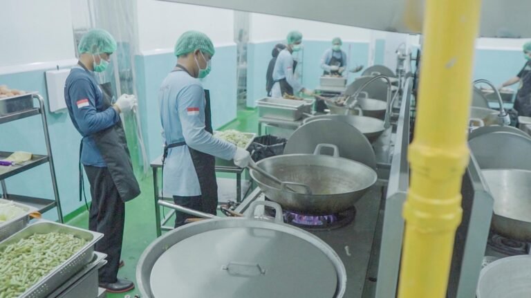 Bupati Sigit Berkantor di  Pemkab Terpadu Sragen