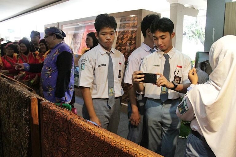 Peran Rohis di Lingkungan Sekolah. Taj Yasin : Wujudkan Pendidikan Akhlak dan Kesehatan Mental 