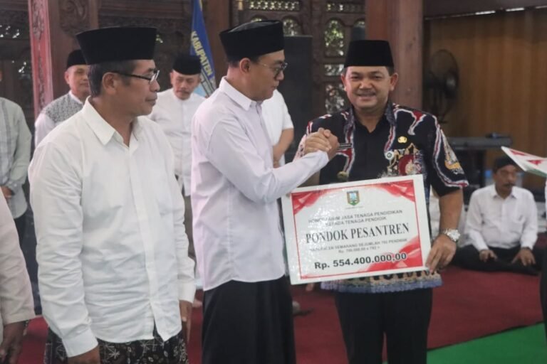 5.792 Pengajar Lembaga Pendidikan Agama Non Formal Terima Insentif