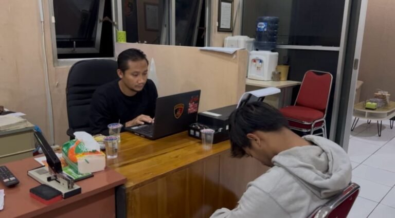 Polres Salatiga  Amankan 3  Penjual Bahan Peledak