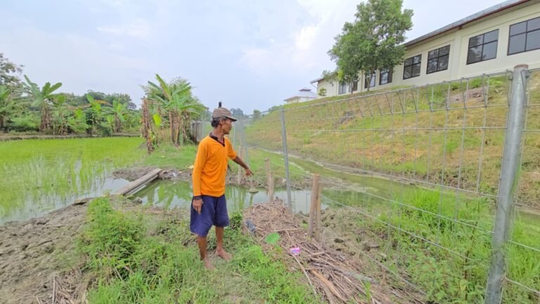 Limbah PT Charoen Pokphand di Desa Pagak Sragen Dikeluhkan Petani