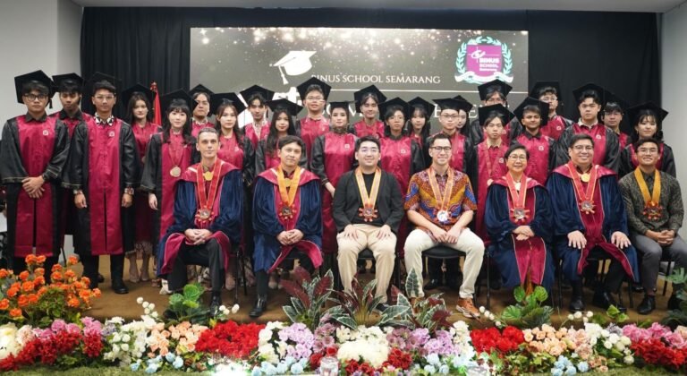 Lulusan Pertama BINUS SCHOOL Semarang Siap Jawab Tantangan Dunia