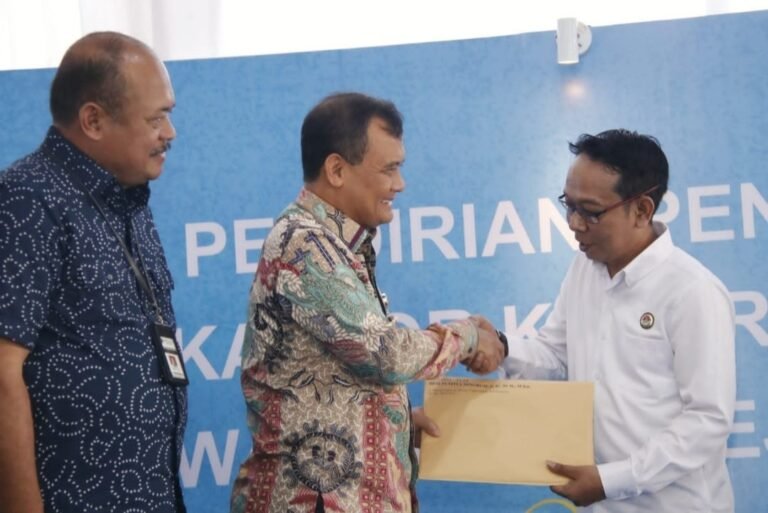 Momentum May Day, Ahmad Luthfi Berdayakan Buruh Melalui Koperasi 