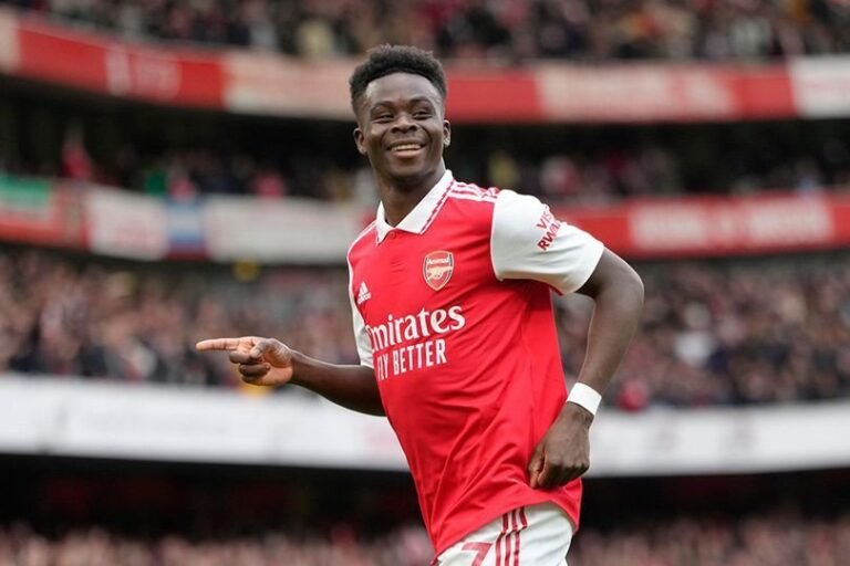 Satu Kaki PSG di Final