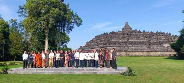 PLN Hadirkan Listrik Andal dalam Kunjungan Presiden Prancis